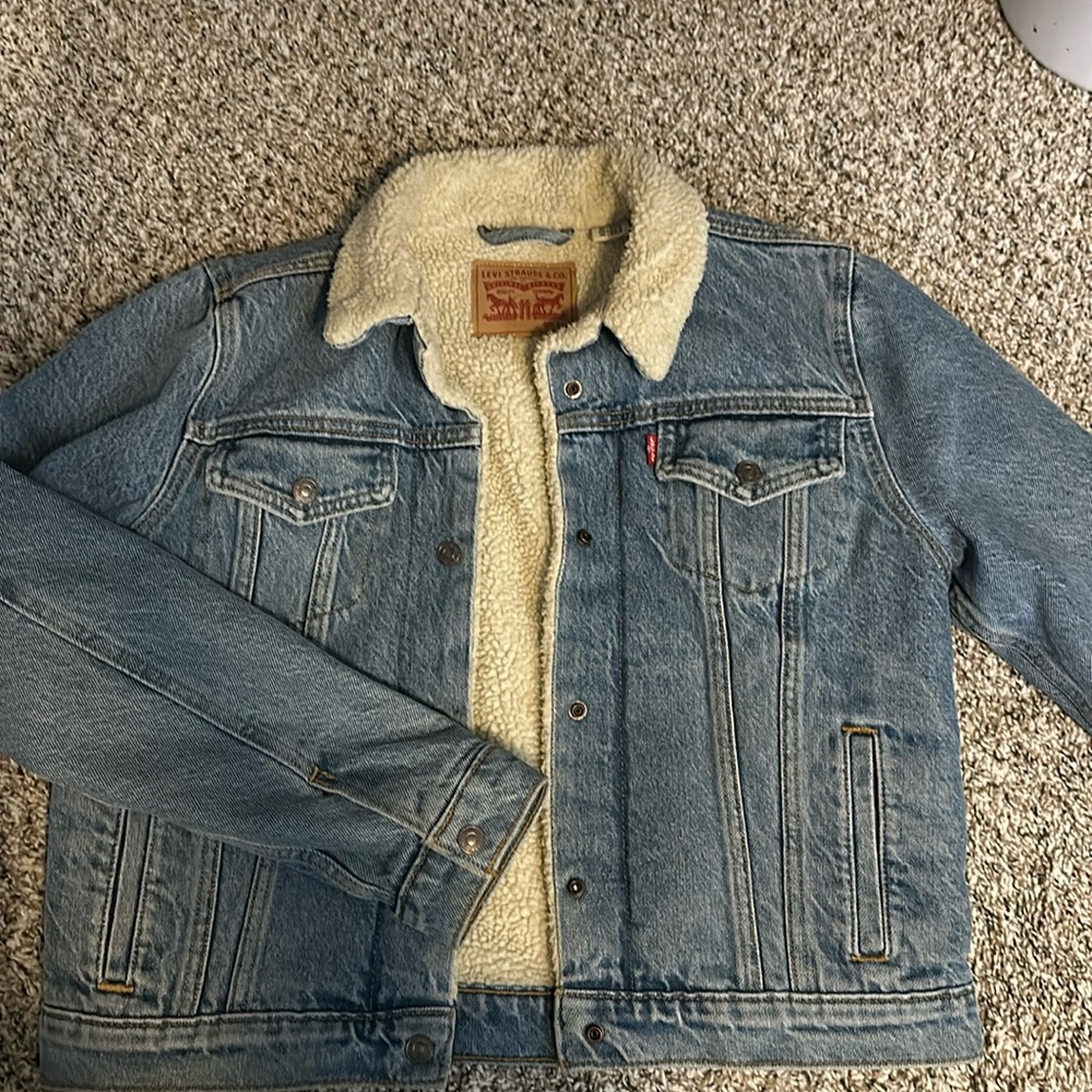 Levis Denim Jacket with Sherpa Lining